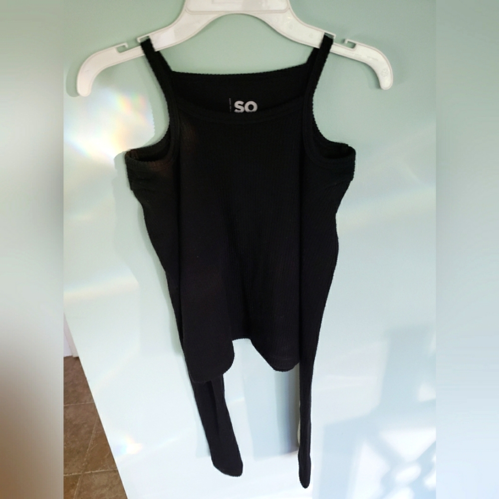SO | Black | Long Sleeve | Cutout Shoulders Top